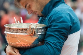 大比分获胜引发热议！，纳达尔在法国队比赛中锐不可当气势如虹延续的简单介绍